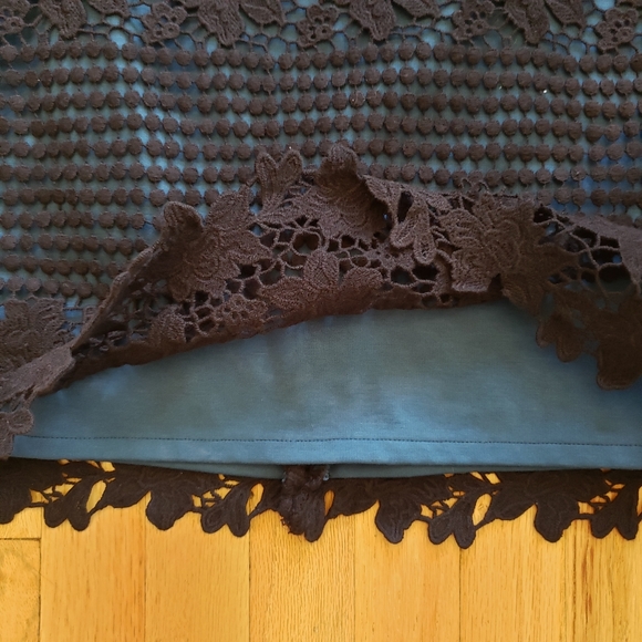 LOFT Ann Taylor Teal Black Lace Skirt Size 0 Romantic Goth - Picture 7 of 7